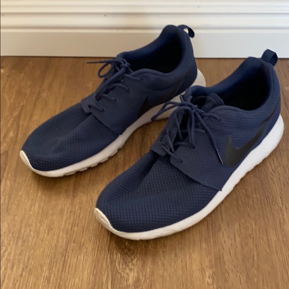 Nike Roshe Sz 11